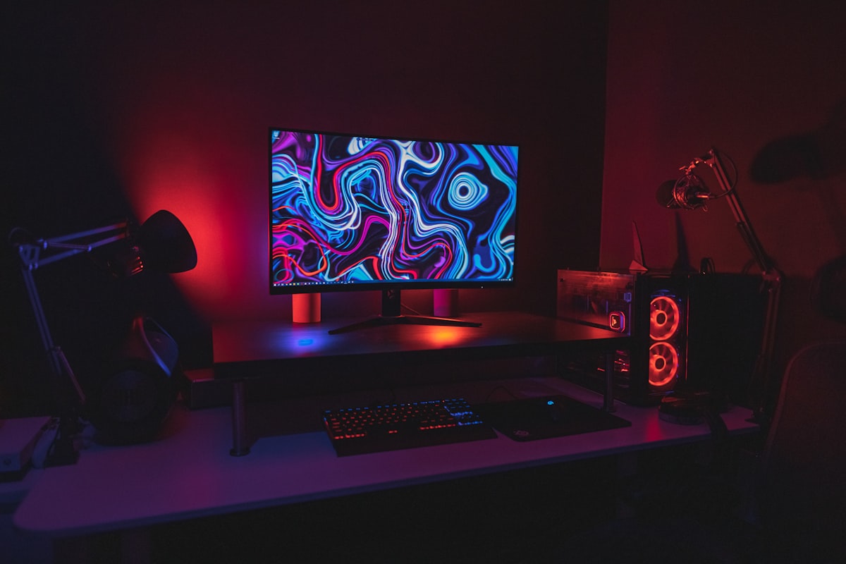 Dual monitor gaming setup
